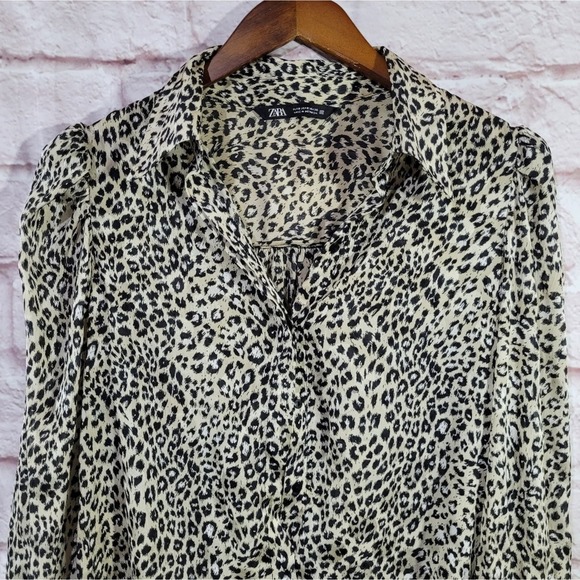 Zara Leopard Print Chiffon Puff Sleeve Button Up Blouse - Picture 2 of 14